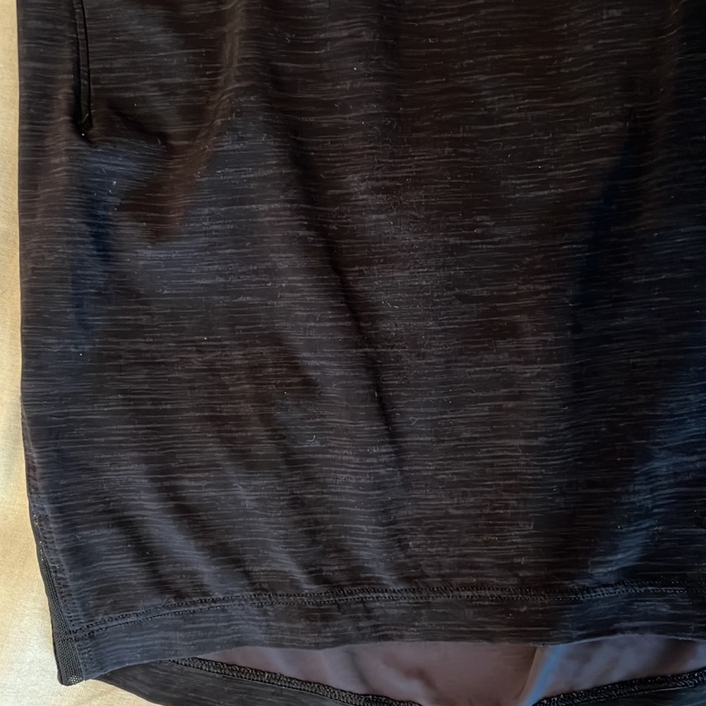 Lululemon - Picture 5 of 5